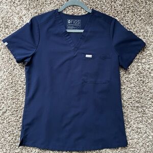 FIGS Women’s Catarina Scrub Top